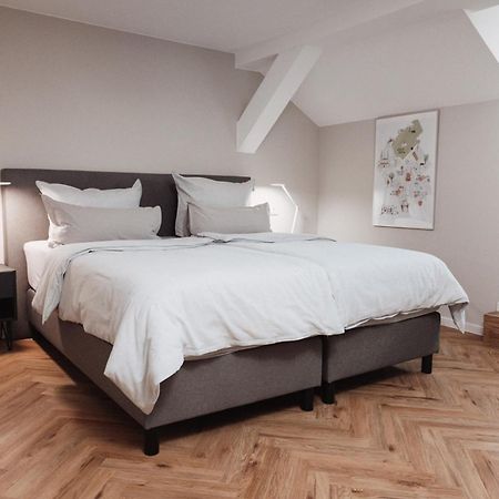 Dom Apartment III - Modern & Zentral Mit Kostenfreiem Parkplatz Φούλντα Εξωτερικό φωτογραφία